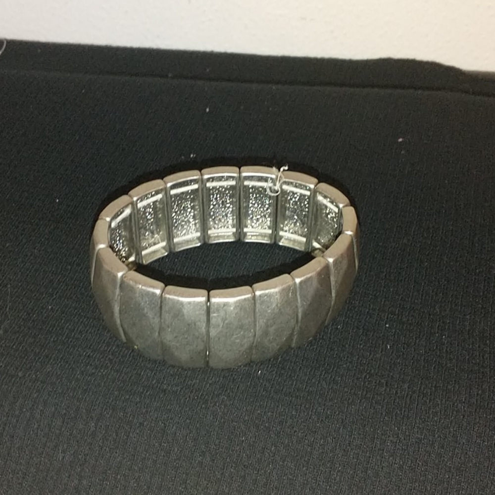 🔥Metal bracelet🔥